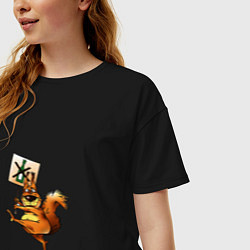 Футболка оверсайз женская Белка против пьянства, цвет: черный — фото 2