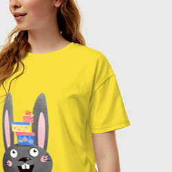 Футболка оверсайз женская Черный кролик с подарками, цвет: желтый — фото 2