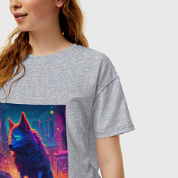 Футболка оверсайз женская Волк в неоновом киберпанк-городе, цвет: меланж — фото 2