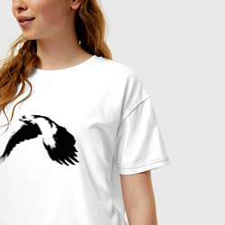Футболка оверсайз женская Орёл в полёте трафарет, цвет: белый — фото 2