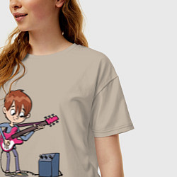 Футболка оверсайз женская Мальчик с гитарой, цвет: миндальный — фото 2