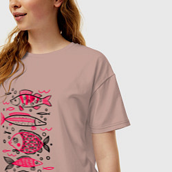 Футболка оверсайз женская Рыбы для рыбака по мотивам мезенской росписи, цвет: пыльно-розовый — фото 2