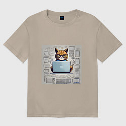 Футболка оверсайз женская Кот программист за ноутбуком, цвет: миндальный