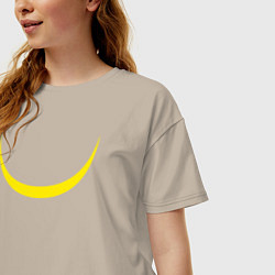 Футболка оверсайз женская Желтый полумесяц улыбкой, цвет: миндальный — фото 2