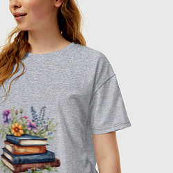 Футболка оверсайз женская Стопка книг с полевыми цветами, цвет: меланж — фото 2