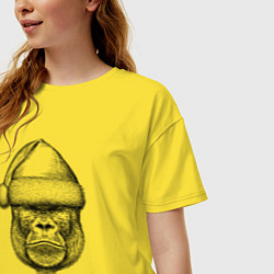 Футболка оверсайз женская Морда новогодней гориллы, цвет: желтый — фото 2