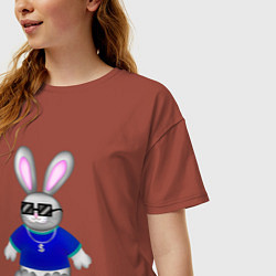 Футболка оверсайз женская Кролик с цепочкой, цвет: кирпичный — фото 2