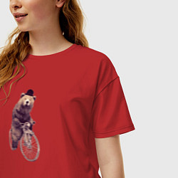 Футболка оверсайз женская Медведь на велосипеде, цвет: красный — фото 2