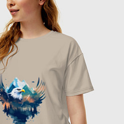 Футболка оверсайз женская Орел среди леса и гор, цвет: миндальный — фото 2