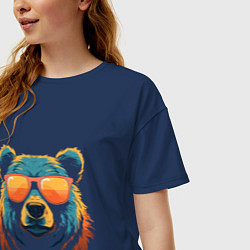 Футболка оверсайз женская Медведь в оранжевых очках, цвет: тёмно-синий — фото 2