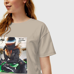 Футболка оверсайз женская Девушка на мотоцикле Kawasaki ninja- память, цвет: миндальный — фото 2