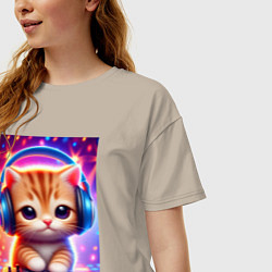 Футболка оверсайз женская Cutie kitten DJ - neon glow, цвет: миндальный — фото 2