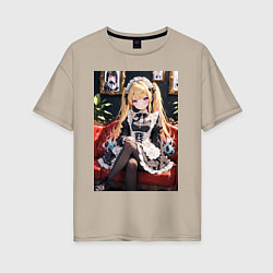 Футболка оверсайз женская Лоли-горничная сидит в кресле, цвет: миндальный