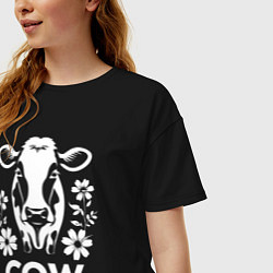 Футболка оверсайз женская Корова в цветах, цвет: черный — фото 2
