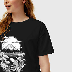 Футболка оверсайз женская Фудзи и карп кои, цвет: черный — фото 2