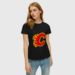 Футболка хлопковая женская Calgary Flames, цвет: черный — фото 2