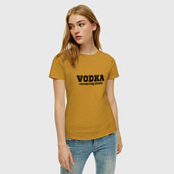 Футболка хлопковая женская Vodka connecting people, цвет: горчичный — фото 2