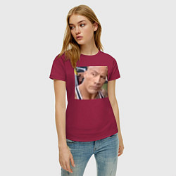 Футболка хлопковая женская Скала мем, цвет: маджента — фото 2