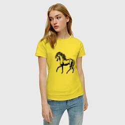 Футболка хлопковая женская Мустанг Лошадь, цвет: желтый — фото 2