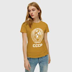 Футболка хлопковая женская Герб СССР, цвет: горчичный — фото 2