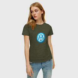 Футболка хлопковая женская Volkswagen logo blue, цвет: меланж-хаки — фото 2