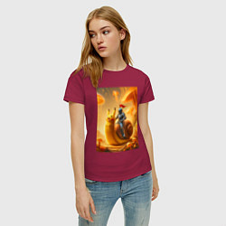 Футболка хлопковая женская Рыцарь едет на улитке покемоне - сюрреализм, цвет: маджента — фото 2