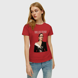 Футболка хлопковая женская Билли Айлиш в черном костюме, цвет: красный — фото 2