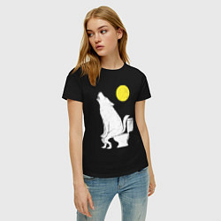 Футболка хлопковая женская Срущий волк, цвет: черный — фото 2