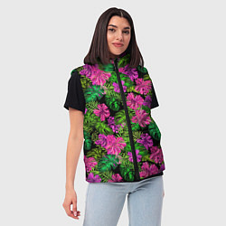 Женский жилет Тропические листья и цветы на черном фоне, цвет: 3D-красный — фото 2