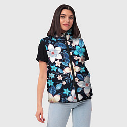 Женский жилет Сине-белые цветы на чёрном фоне, цвет: 3D-красный — фото 2