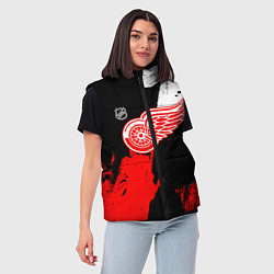 Женский жилет Детройт Ред Уингз - брызги краска на черном фоне, цвет: 3D-черный — фото 2