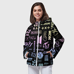 Ветровка с капюшоном женская K-pop лого исполнителей, цвет: 3D-белый — фото 2