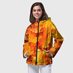 Ветровка с капюшоном женская Осень - клиновые листья, цвет: 3D-черный — фото 2