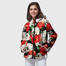 Ветровка с капюшоном женская Черепки и розы, цвет: 3D-черный — фото 2